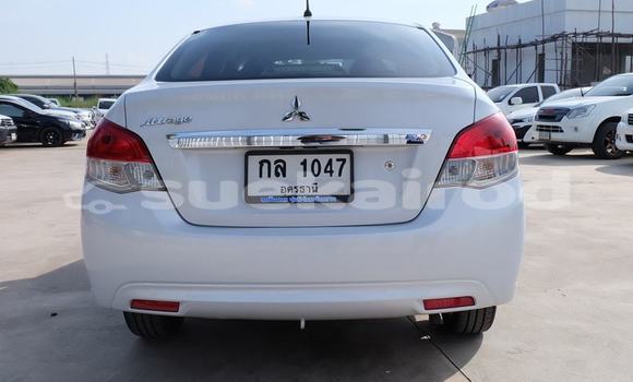 ซื้อ รถมือสอง Mitsubishi Attrage ขาว รถยนต์ ใน %{เมือง} ใน อุดรธานี ซื้อ รถมือสอง Mitsubishi Attrage ขาว รถยนต์ ใน %{เมือง} ใน อุดรธานี