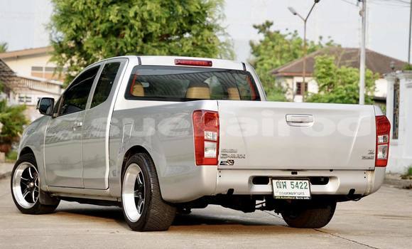 Buy Used Isuzu D-Max Silver Car in Bangkok in Bangkok Buy Used Isuzu D-Max Silver Car in Bangkok in Bangkok