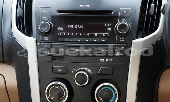 Buy Used Isuzu D-Max Silver Car in Bangkok in Bangkok Buy Used Isuzu D-Max Silver Car in Bangkok in Bangkok