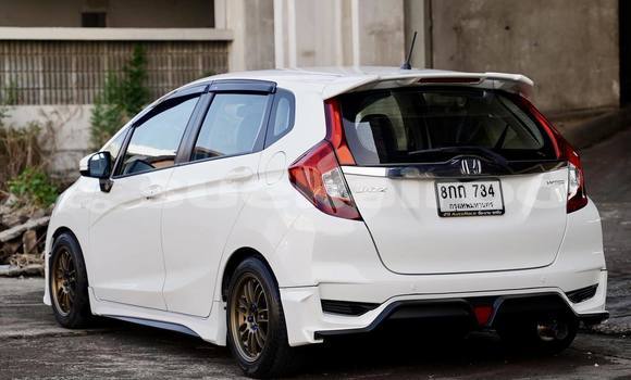 Buy Used Honda Jazz White Car in Bangkok in Bangkok Buy Used Honda Jazz White Car in Bangkok in Bangkok