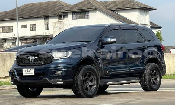 Buy Used Ford Everest Blue Car in Bangkok in Bangkok Buy Used Ford Everest Blue Car in Bangkok in Bangkok