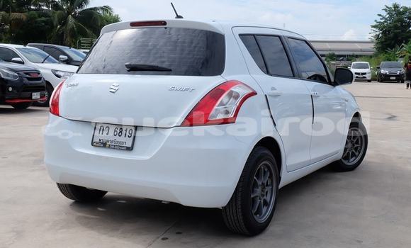 ซื้อ รถมือสอง Suzuki Swift ขาว รถยนต์ ใน %{เมือง} ใน อุดรธานี ซื้อ รถมือสอง Suzuki Swift ขาว รถยนต์ ใน %{เมือง} ใน อุดรธานี