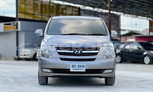 ซื้อ รถมือสอง Hyundai H1 อื่น ๆ รถยนต์ ใน %{เมือง} ใน กรุงเทพมหานคร