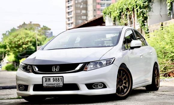 Buy Used Honda Civic White Car in Bangkok in Bangkok Buy Used Honda Civic White Car in Bangkok in Bangkok