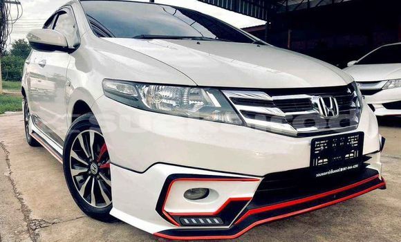 Buy Used Honda City White Car in Bangkok in Bangkok