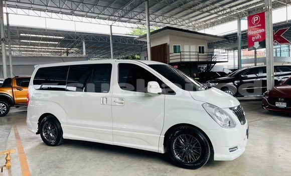 ซื้อ รถมือสอง Hyundai H1 ขาว รถยนต์ ใน %{เมือง} ใน กรุงเทพมหานคร ซื้อ รถมือสอง Hyundai H1 ขาว รถยนต์ ใน %{เมือง} ใน กรุงเทพมหานคร