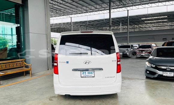 ซื้อ รถมือสอง Hyundai H1 ขาว รถยนต์ ใน %{เมือง} ใน กรุงเทพมหานคร ซื้อ รถมือสอง Hyundai H1 ขาว รถยนต์ ใน %{เมือง} ใน กรุงเทพมหานคร