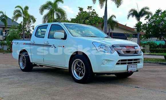 ซื้อ รถมือสอง Isuzu D-Max ขาว รถยนต์ ใน %{เมือง} ใน กรุงเทพมหานคร