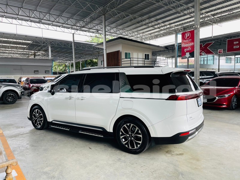 Big with watermark kia carnival bangkok bangkok 67041