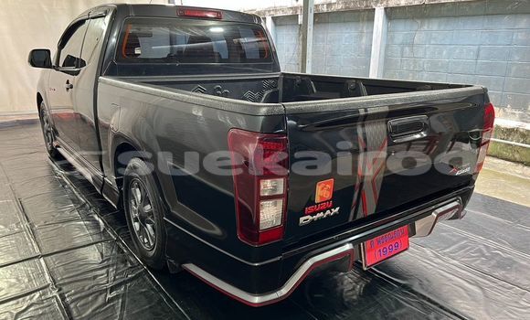 ซื้อ รถมือสอง Isuzu D-Max อื่น ๆ รถยนต์ ใน %{เมือง} ใน กรุงเทพมหานคร