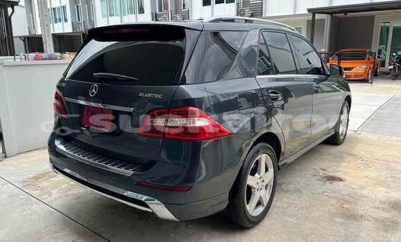 Buy Used Mercedes‒Benz ML–Class Black Car in Bangkok in Bangkok Buy Used Mercedes‒Benz ML–Class Black Car in Bangkok in Bangkok