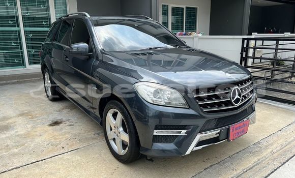 Buy Used Mercedes‒Benz ML–Class Black Car in Bangkok in Bangkok Buy Used Mercedes‒Benz ML–Class Black Car in Bangkok in Bangkok