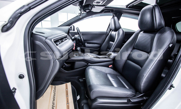 ซื้อ รถมือสอง Honda HR-V ขาว รถยนต์ ใน %{เมือง} ใน กรุงเทพมหานคร ซื้อ รถมือสอง Honda HR-V ขาว รถยนต์ ใน %{เมือง} ใน กรุงเทพมหานคร