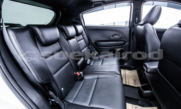 ซื้อ รถมือสอง Honda HR-V ขาว รถยนต์ ใน %{เมือง} ใน กรุงเทพมหานคร ซื้อ รถมือสอง Honda HR-V ขาว รถยนต์ ใน %{เมือง} ใน กรุงเทพมหานคร