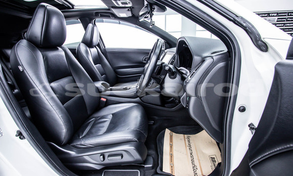 ซื้อ รถมือสอง Honda HR-V ขาว รถยนต์ ใน %{เมือง} ใน กรุงเทพมหานคร ซื้อ รถมือสอง Honda HR-V ขาว รถยนต์ ใน %{เมือง} ใน กรุงเทพมหานคร