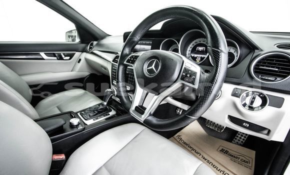 ซื้อ รถมือสอง Mercedes-Benz C250 coupe อื่น ๆ รถยนต์ ใน %{เมือง} ใน กรุงเทพมหานคร ซื้อ รถมือสอง Mercedes-Benz C250 coupe อื่น ๆ รถยนต์ ใน %{เมือง} ใน กรุงเทพมหานคร