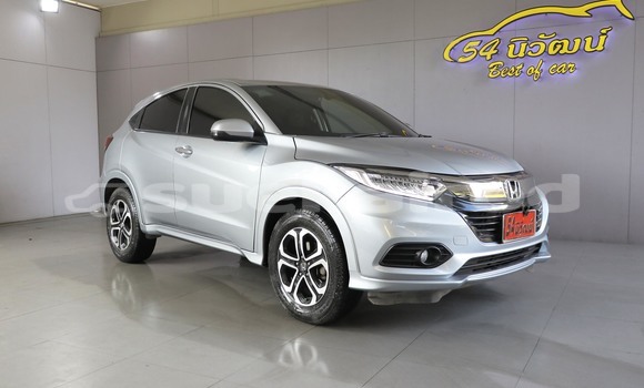 Buy Used Honda HR-V Silver Car in Bangkok in Bangkok