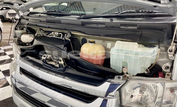 Buy Used Toyota Commuter Other Car in Bangkok in Bangkok Buy Used Toyota Commuter Other Car in Bangkok in Bangkok