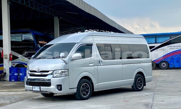 Buy Used Toyota Commuter Other Car in Bangkok in Bangkok Buy Used Toyota Commuter Other Car in Bangkok in Bangkok