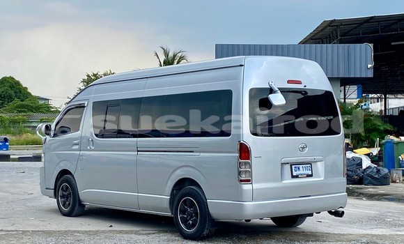 Buy Used Toyota Commuter Other Car in Bangkok in Bangkok Buy Used Toyota Commuter Other Car in Bangkok in Bangkok