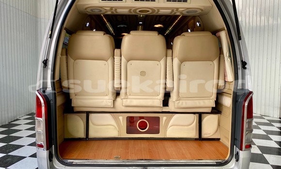 Buy Used Toyota Commuter Other Car in Bangkok in Bangkok Buy Used Toyota Commuter Other Car in Bangkok in Bangkok