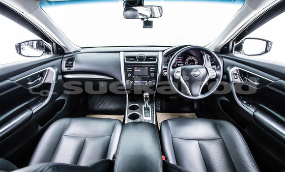 Buy Used Nissan Teana White Car in Bangkok in Bangkok Buy Used Nissan Teana White Car in Bangkok in Bangkok