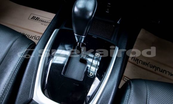 Buy Used Nissan X-Trail Green Car in Bangkok in Bangkok Buy Used Nissan X-Trail Green Car in Bangkok in Bangkok