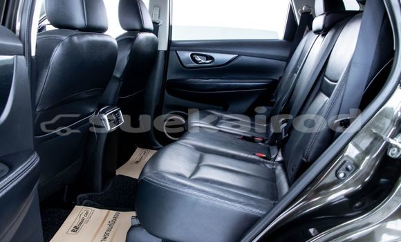 Buy Used Nissan X-Trail Green Car in Bangkok in Bangkok Buy Used Nissan X-Trail Green Car in Bangkok in Bangkok