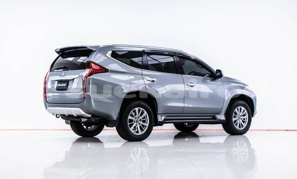 Buy Used Mitsubishi Pajero Other Car in Bangkok in Bangkok Buy Used Mitsubishi Pajero Other Car in Bangkok in Bangkok