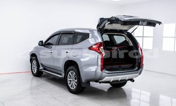 Buy Used Mitsubishi Pajero Other Car in Bangkok in Bangkok Buy Used Mitsubishi Pajero Other Car in Bangkok in Bangkok