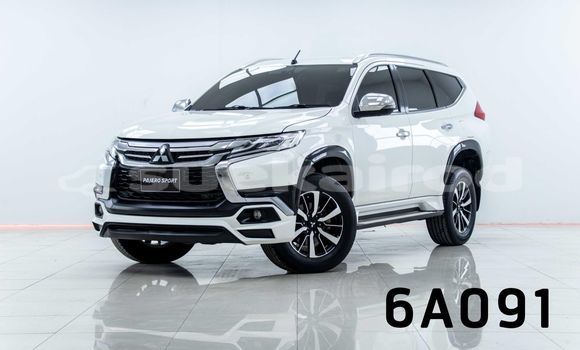 ซื้อ รถมือสอง Mitsubishi Pajero ขาว รถยนต์ ใน %{เมือง} ใน กรุงเทพมหานคร ซื้อ รถมือสอง Mitsubishi Pajero ขาว รถยนต์ ใน %{เมือง} ใน กรุงเทพมหานคร