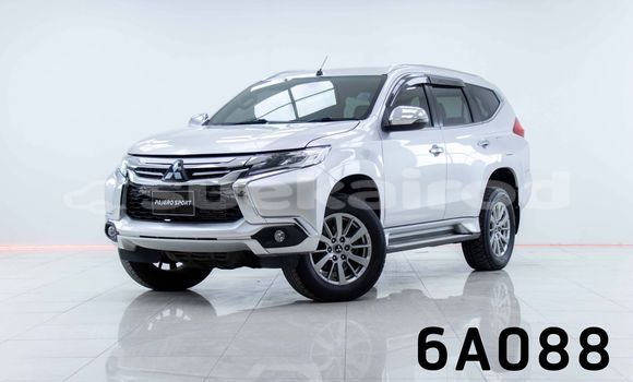 Buy Used Mitsubishi Pajero Other Car in Bangkok in Bangkok Buy Used Mitsubishi Pajero Other Car in Bangkok in Bangkok