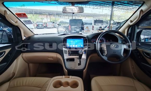 ซื้อ รถมือสอง Hyundai H1 สีดำ รถยนต์ ใน %{เมือง} ใน กรุงเทพมหานคร ซื้อ รถมือสอง Hyundai H1 สีดำ รถยนต์ ใน %{เมือง} ใน กรุงเทพมหานคร