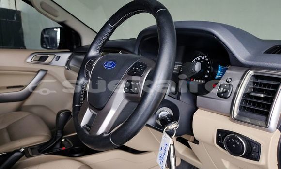 ซื้อ รถมือสอง Ford Everest สีดำ รถยนต์ ใน %{เมือง} ใน กรุงเทพมหานคร ซื้อ รถมือสอง Ford Everest สีดำ รถยนต์ ใน %{เมือง} ใน กรุงเทพมหานคร