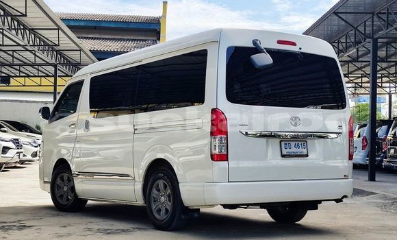 ซื้อ รถมือสอง Toyota Ventury ขาว รถยนต์ ใน %{เมือง} ใน กรุงเทพมหานคร ซื้อ รถมือสอง Toyota Ventury ขาว รถยนต์ ใน %{เมือง} ใน กรุงเทพมหานคร