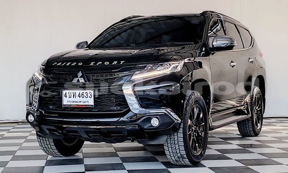 ซื้อ รถมือสอง Mitsubishi Pajero สีดำ รถยนต์ ใน %{เมือง} ใน กรุงเทพมหานคร ซื้อ รถมือสอง Mitsubishi Pajero สีดำ รถยนต์ ใน %{เมือง} ใน กรุงเทพมหานคร