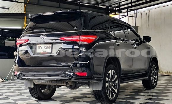 ซื้อ รถมือสอง Toyota Land Cruiser สีดำ รถยนต์ ใน %{เมือง} ใน กรุงเทพมหานคร ซื้อ รถมือสอง Toyota Land Cruiser สีดำ รถยนต์ ใน %{เมือง} ใน กรุงเทพมหานคร