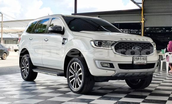 ซื้อ รถมือสอง Ford Everest ขาว รถยนต์ ใน %{เมือง} ใน กรุงเทพมหานคร