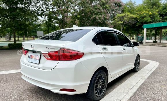 ซื้อ รถมือสอง Honda City ขาว รถยนต์ ใน %{เมือง} ใน กรุงเทพมหานคร ซื้อ รถมือสอง Honda City ขาว รถยนต์ ใน %{เมือง} ใน กรุงเทพมหานคร
