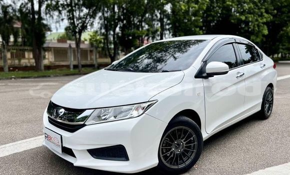 ซื้อ รถมือสอง Honda City ขาว รถยนต์ ใน %{เมือง} ใน กรุงเทพมหานคร ซื้อ รถมือสอง Honda City ขาว รถยนต์ ใน %{เมือง} ใน กรุงเทพมหานคร