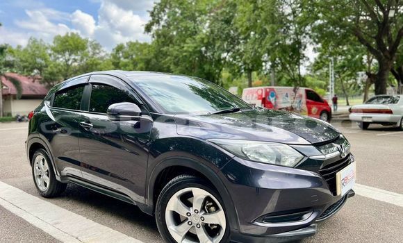 ซื้อ รถมือสอง Honda HR-V สีดำ รถยนต์ ใน %{เมือง} ใน กรุงเทพมหานคร ซื้อ รถมือสอง Honda HR-V สีดำ รถยนต์ ใน %{เมือง} ใน กรุงเทพมหานคร