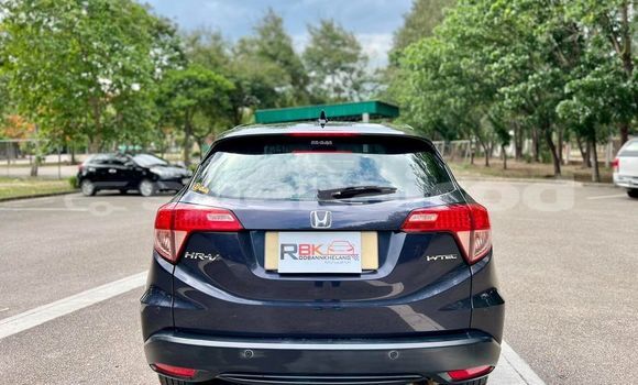 ซื้อ รถมือสอง Honda HR-V สีดำ รถยนต์ ใน %{เมือง} ใน กรุงเทพมหานคร ซื้อ รถมือสอง Honda HR-V สีดำ รถยนต์ ใน %{เมือง} ใน กรุงเทพมหานคร