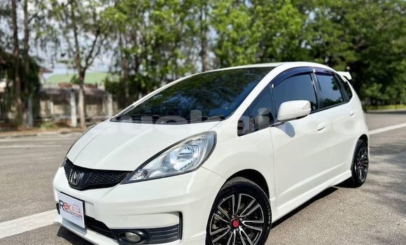 ซื้อ รถมือสอง Honda Jazz ขาว รถยนต์ ใน %{เมือง} ใน กรุงเทพมหานคร ซื้อ รถมือสอง Honda Jazz ขาว รถยนต์ ใน %{เมือง} ใน กรุงเทพมหานคร