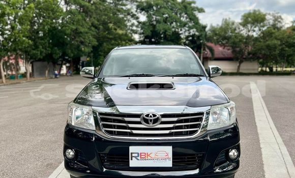 ซื้อ รถมือสอง Toyota Vigo สีดำ รถยนต์ ใน %{เมือง} ใน กรุงเทพมหานคร