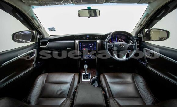 ซื้อ รถมือสอง Toyota Fortuner สีน้ำตาล รถยนต์ ใน %{เมือง} ใน กรุงเทพมหานคร ซื้อ รถมือสอง Toyota Fortuner สีน้ำตาล รถยนต์ ใน %{เมือง} ใน กรุงเทพมหานคร