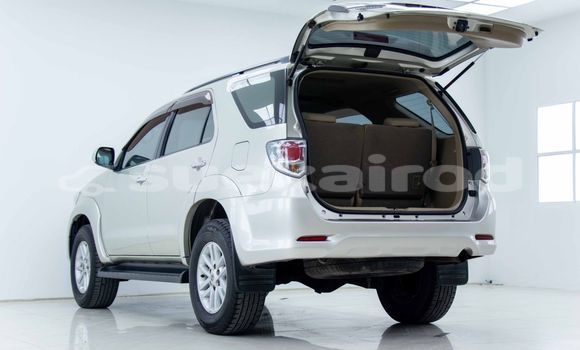 ซื้อ รถมือสอง Toyota Fortuner อื่น ๆ รถยนต์ ใน %{เมือง} ใน กรุงเทพมหานคร ซื้อ รถมือสอง Toyota Fortuner อื่น ๆ รถยนต์ ใน %{เมือง} ใน กรุงเทพมหานคร