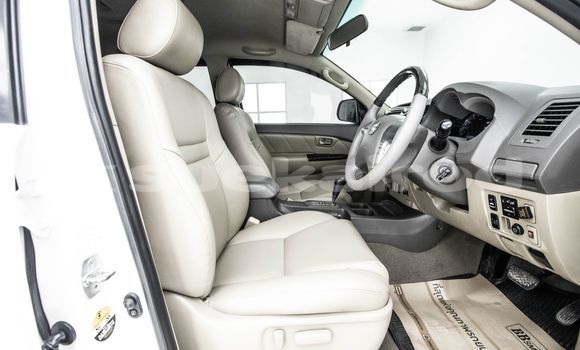 ซื้อ รถมือสอง Toyota Fortuner ขาว รถยนต์ ใน %{เมือง} ใน กรุงเทพมหานคร ซื้อ รถมือสอง Toyota Fortuner ขาว รถยนต์ ใน %{เมือง} ใน กรุงเทพมหานคร