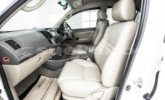 ซื้อ รถมือสอง Toyota Fortuner ขาว รถยนต์ ใน %{เมือง} ใน กรุงเทพมหานคร ซื้อ รถมือสอง Toyota Fortuner ขาว รถยนต์ ใน %{เมือง} ใน กรุงเทพมหานคร