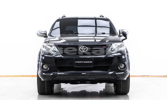 ซื้อ รถมือสอง Toyota Fortuner สีดำ รถยนต์ ใน %{เมือง} ใน กรุงเทพมหานคร ซื้อ รถมือสอง Toyota Fortuner สีดำ รถยนต์ ใน %{เมือง} ใน กรุงเทพมหานคร