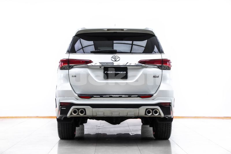 Big with watermark toyota fortuner bangkok bangkok 67192